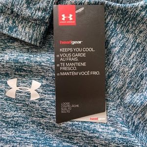 Women’s Under Armour long sleeve workout shirt